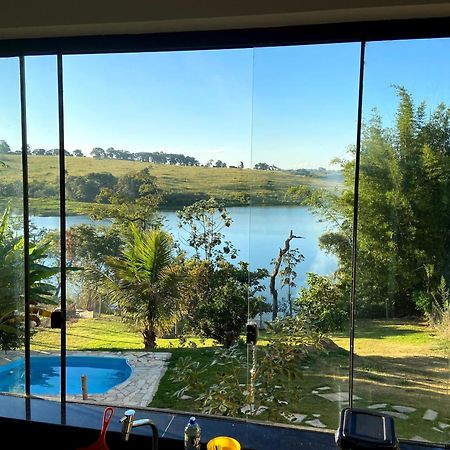 Casa Com Piscina Fundo Pra Represa E Ar Condicionado Casinhabrancadevaranda Ijaci Exterior foto