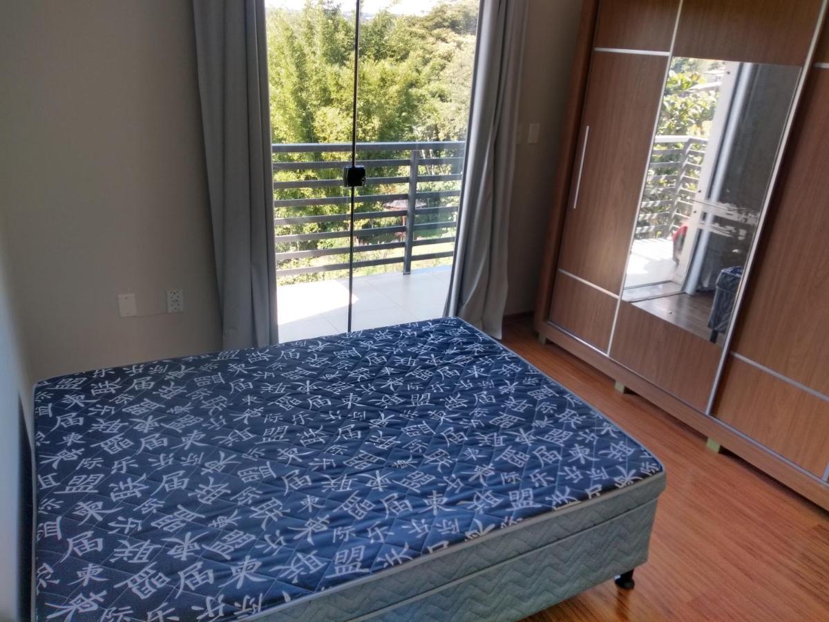 Casa Com Piscina Fundo Pra Represa E Ar Condicionado Casinhabrancadevaranda Ijaci Exterior foto