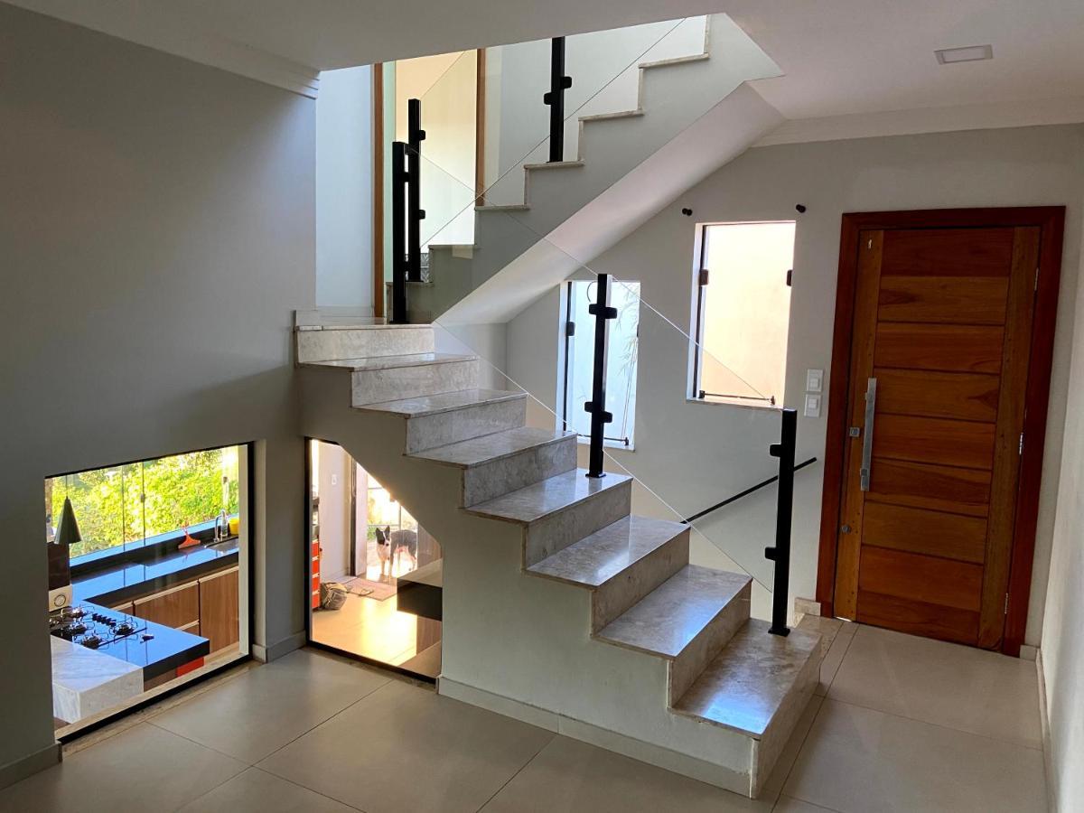 Casa Com Piscina Fundo Pra Represa E Ar Condicionado Casinhabrancadevaranda Ijaci Exterior foto