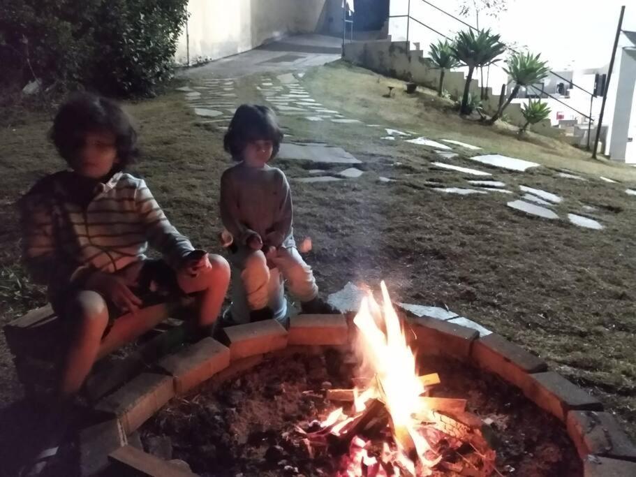 Casa Com Piscina Fundo Pra Represa E Ar Condicionado Casinhabrancadevaranda Ijaci Exterior foto